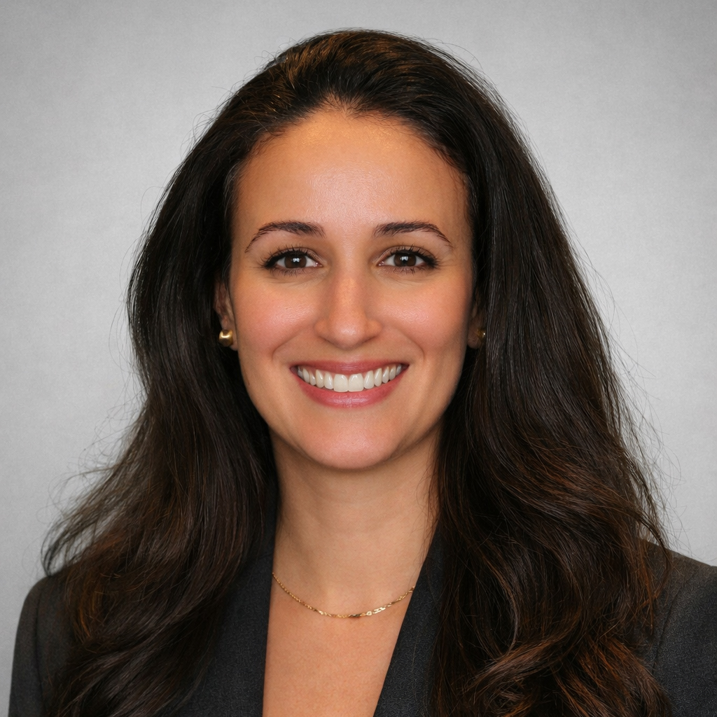 Headshot of Maria Taborda